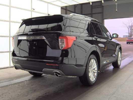 used 2024 Ford Explorer car, priced at $43,971