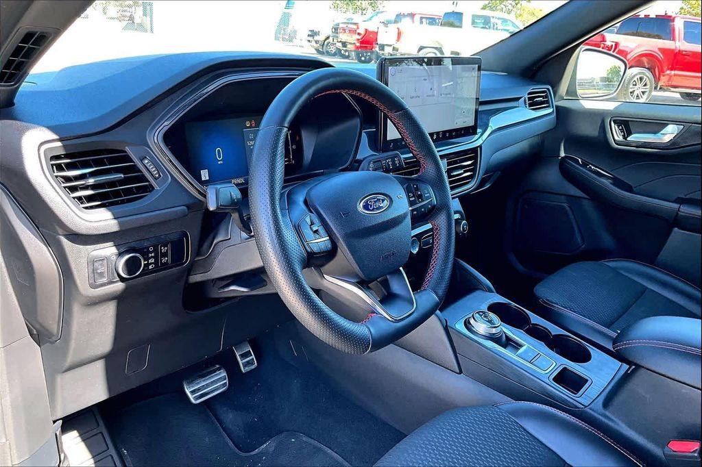 used 2023 Ford Escape car, priced at $22,971