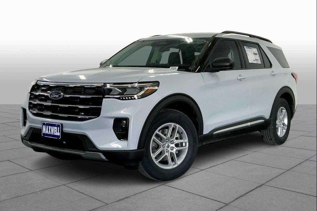 new 2025 Ford Explorer car, priced at $44,165