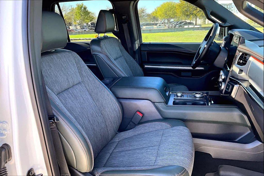 used 2024 Ford Expedition car, priced at $67,925