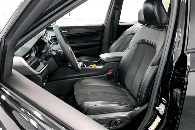 used 2023 Jeep Grand Cherokee car, priced at $31,971