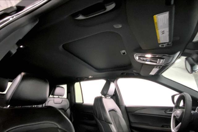 used 2023 Jeep Grand Cherokee car, priced at $31,971