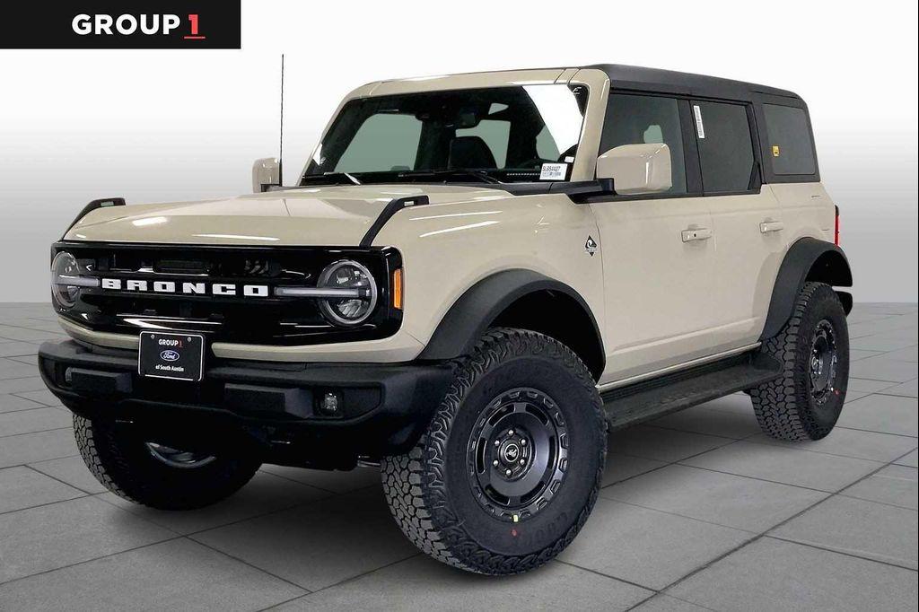 new 2025 Ford Bronco car, priced at $53,813