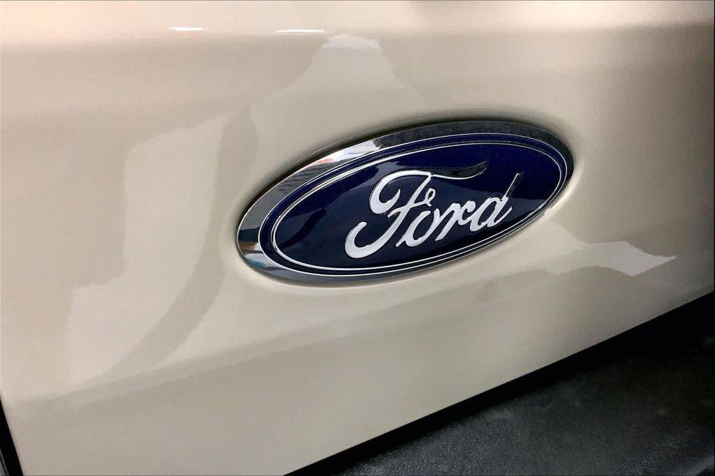 new 2025 Ford Bronco car, priced at $53,813