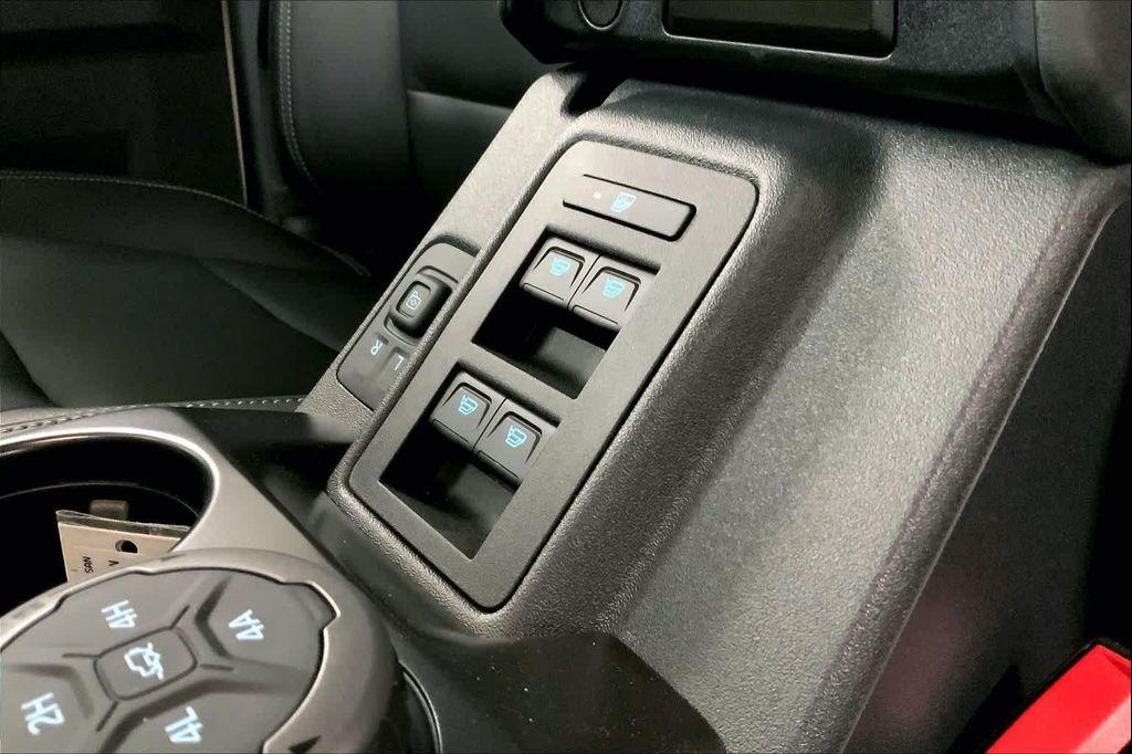 new 2025 Ford Bronco car, priced at $53,813