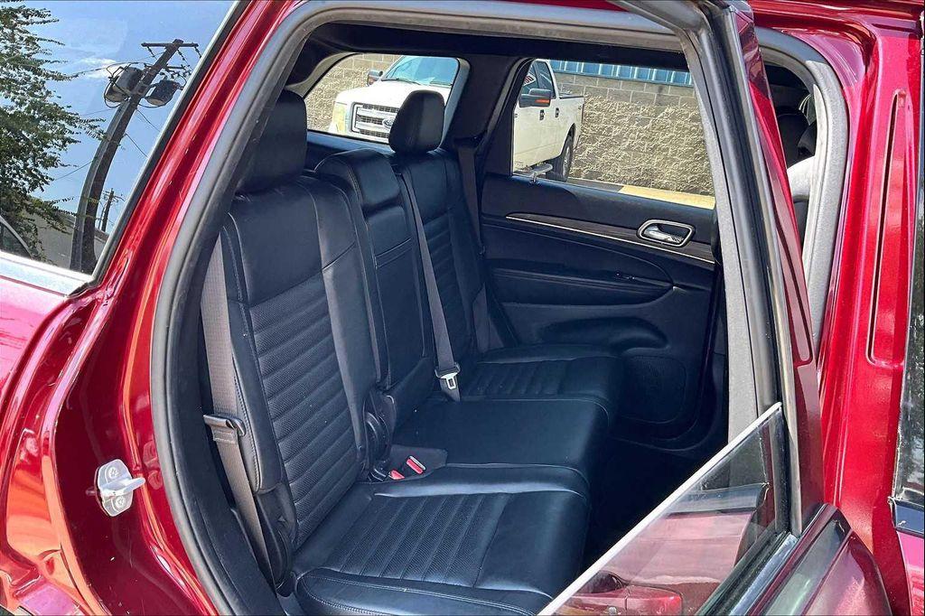used 2019 Jeep Grand Cherokee car, priced at $17,971
