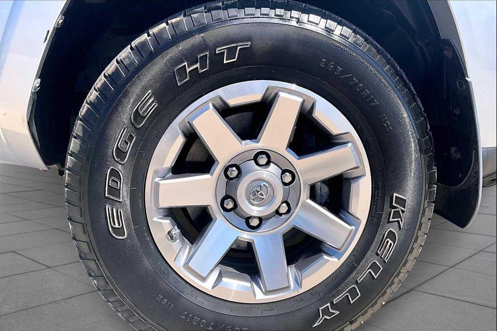 used 2014 Toyota 4Runner car, priced at $21,557