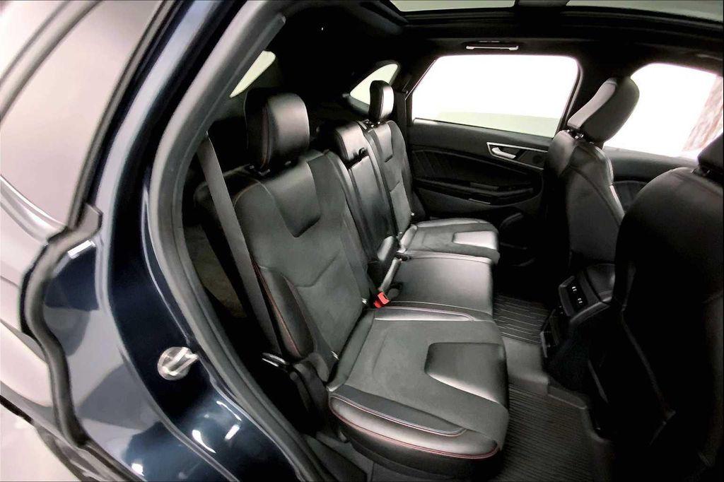 used 2024 Ford Edge car, priced at $37,983