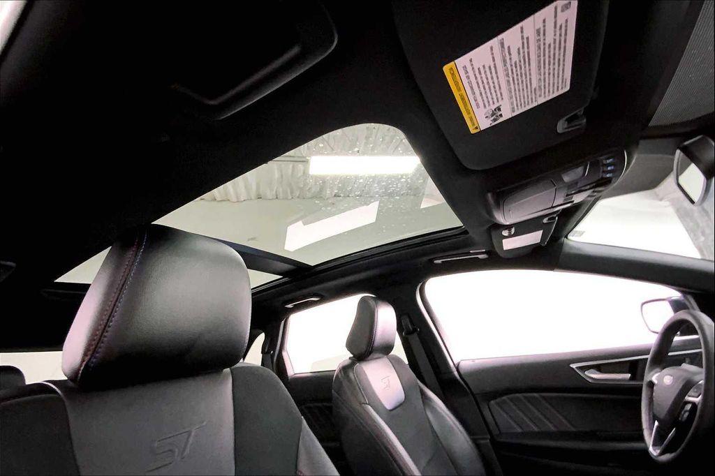 used 2024 Ford Edge car, priced at $37,983