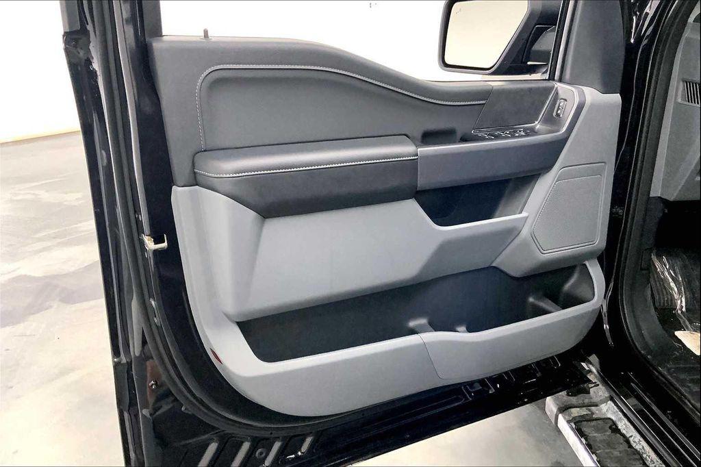 new 2025 Ford F-150 car, priced at $43,073