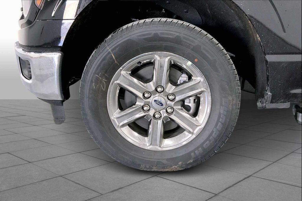 new 2025 Ford F-150 car, priced at $43,073