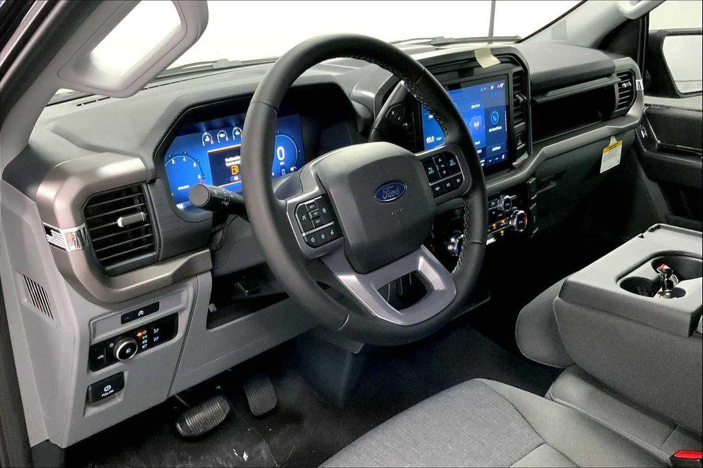new 2025 Ford F-150 car, priced at $43,073