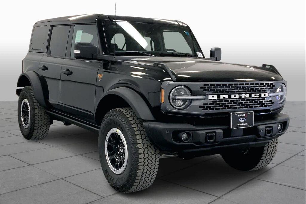 new 2025 Ford Bronco car, priced at $66,465