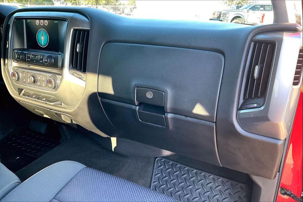 used 2015 Chevrolet Silverado 1500 car, priced at $13,275