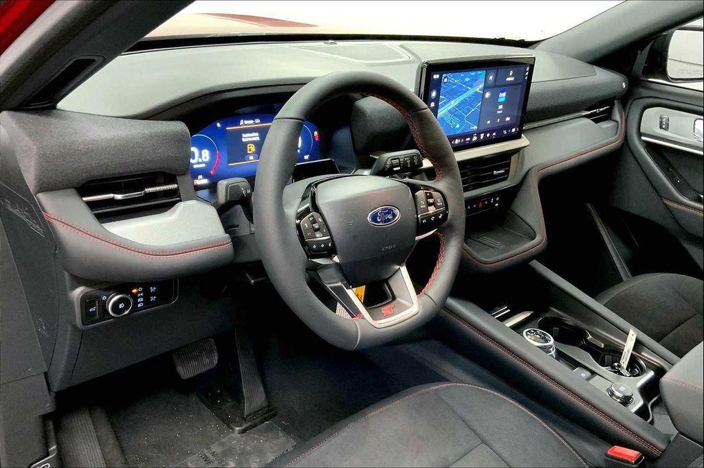 new 2025 Ford Explorer car, priced at $53,004