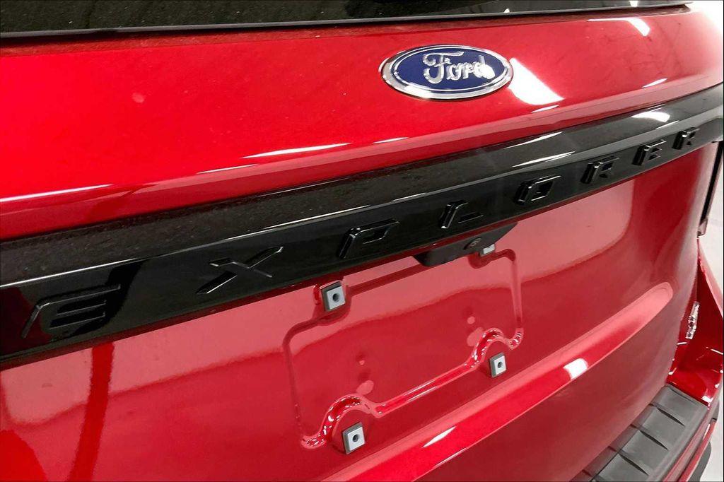 new 2025 Ford Explorer car, priced at $53,004