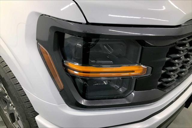 new 2025 Ford F-150 car, priced at $44,656