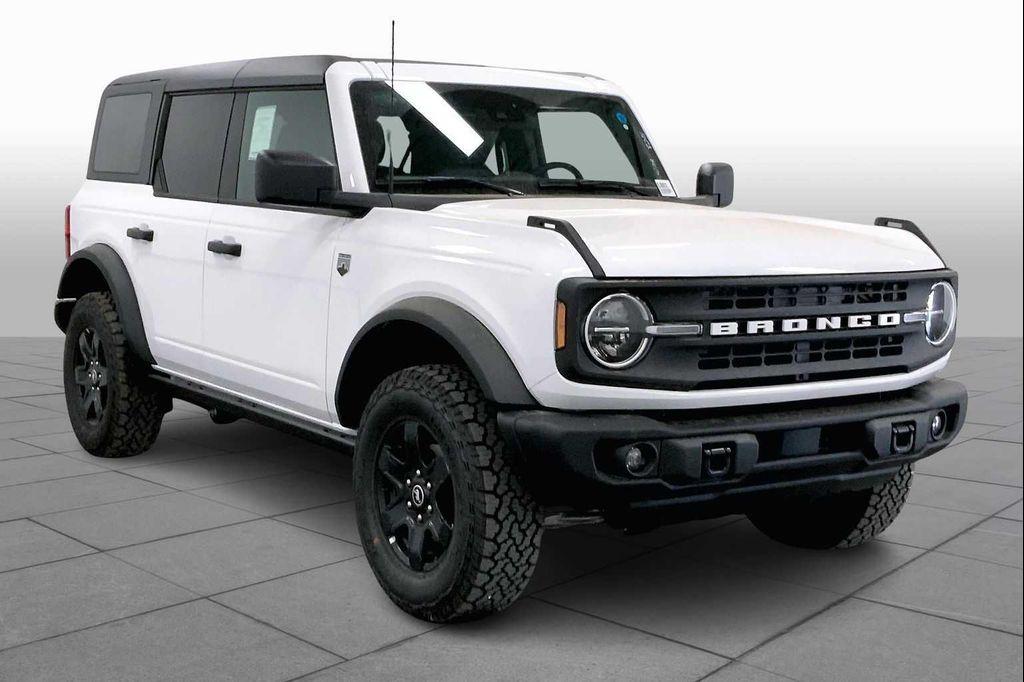 new 2025 Ford Bronco car, priced at $45,725