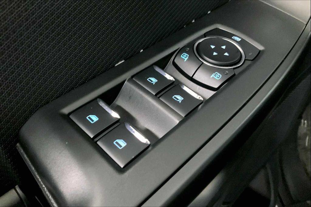 new 2025 Ford F-150 car, priced at $43,041
