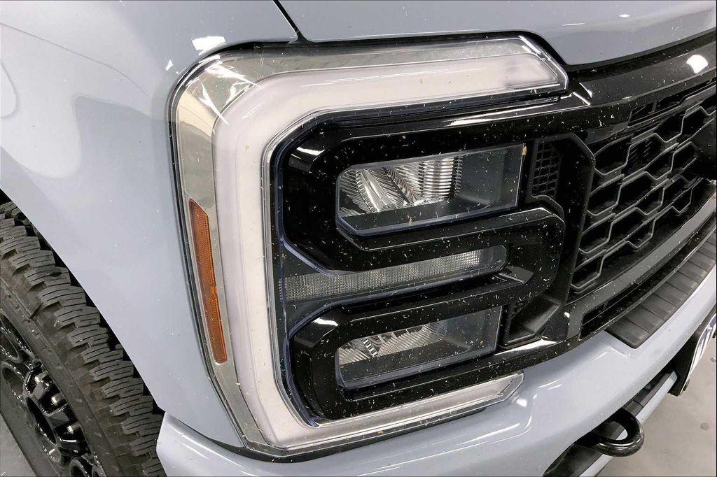 new 2025 Ford F-250 car, priced at $81,921