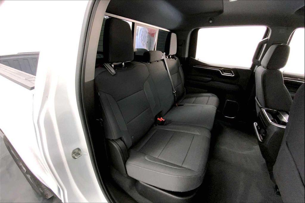 used 2022 Chevrolet Silverado 1500 car, priced at $33,583