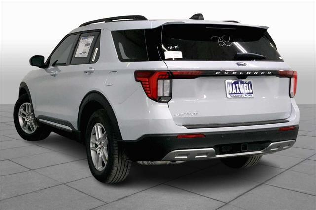 new 2025 Ford Explorer car, priced at $40,123