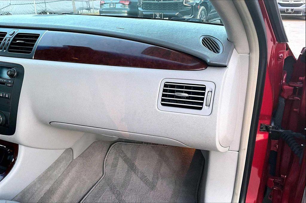 used 2006 Buick Lucerne car, priced at $7,971
