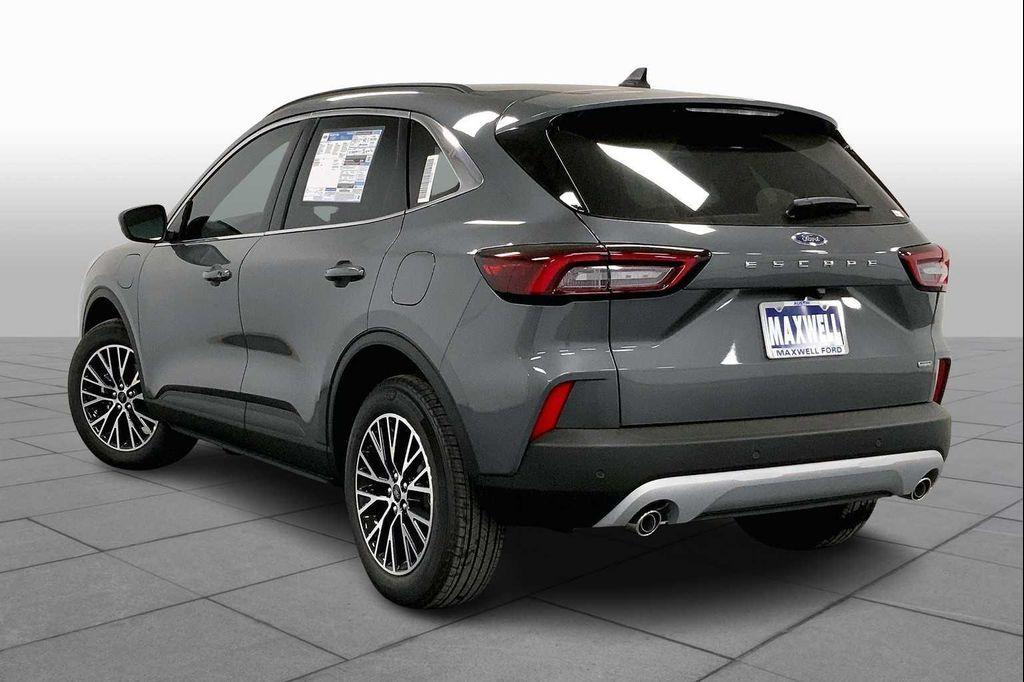 new 2025 Ford Escape PHEV car, priced at $30,212