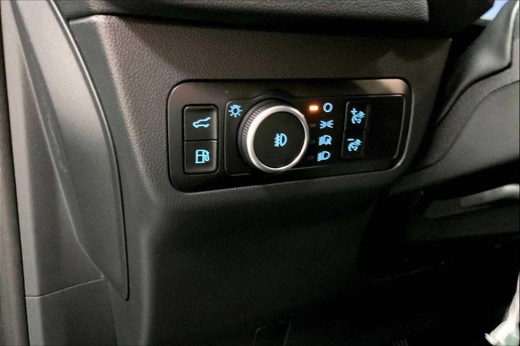 new 2025 Ford Escape PHEV car, priced at $30,212