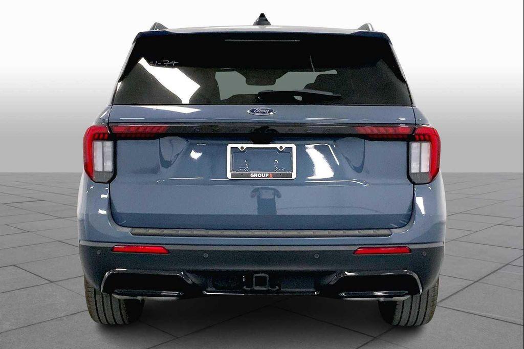 new 2025 Ford Explorer car, priced at $43,924