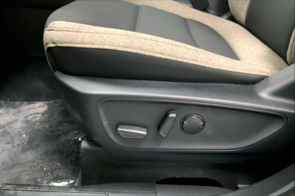 new 2025 Ford Bronco Sport car, priced at $30,212