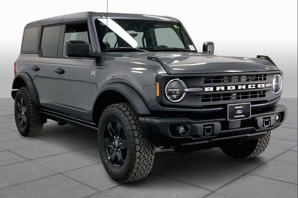new 2025 Ford Bronco car, priced at $45,453