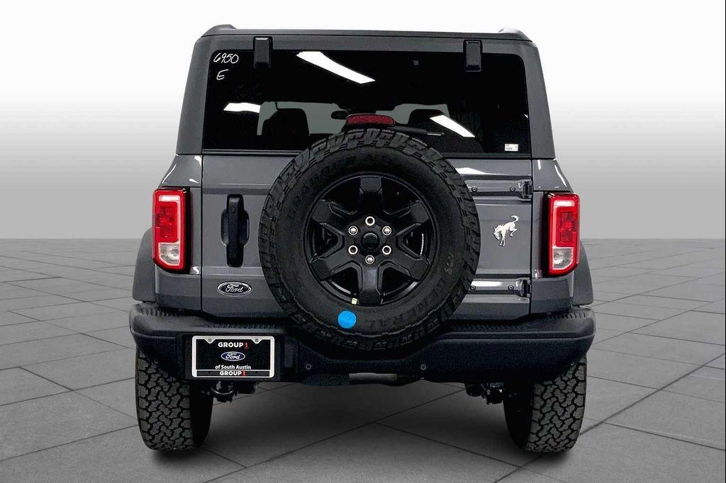 new 2025 Ford Bronco car, priced at $45,453