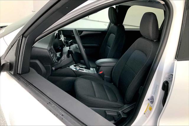 new 2025 Ford Escape car, priced at $31,050