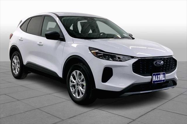 new 2025 Ford Escape car, priced at $31,050