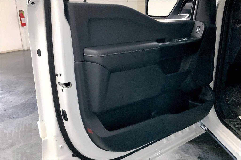 new 2025 Ford F-150 car, priced at $42,634