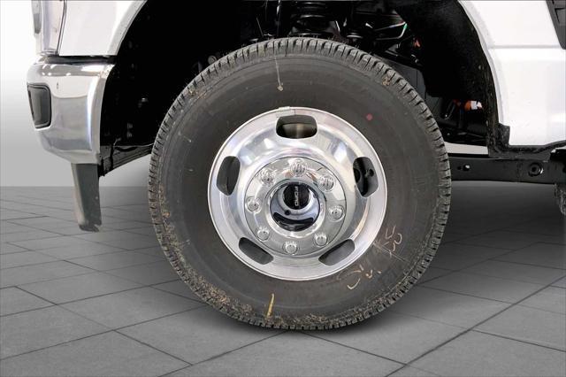 new 2025 Ford F-350 car, priced at $83,270