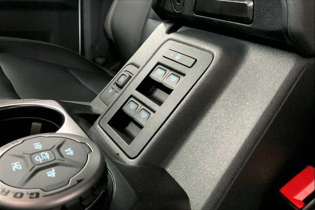 new 2025 Ford Bronco car, priced at $51,258