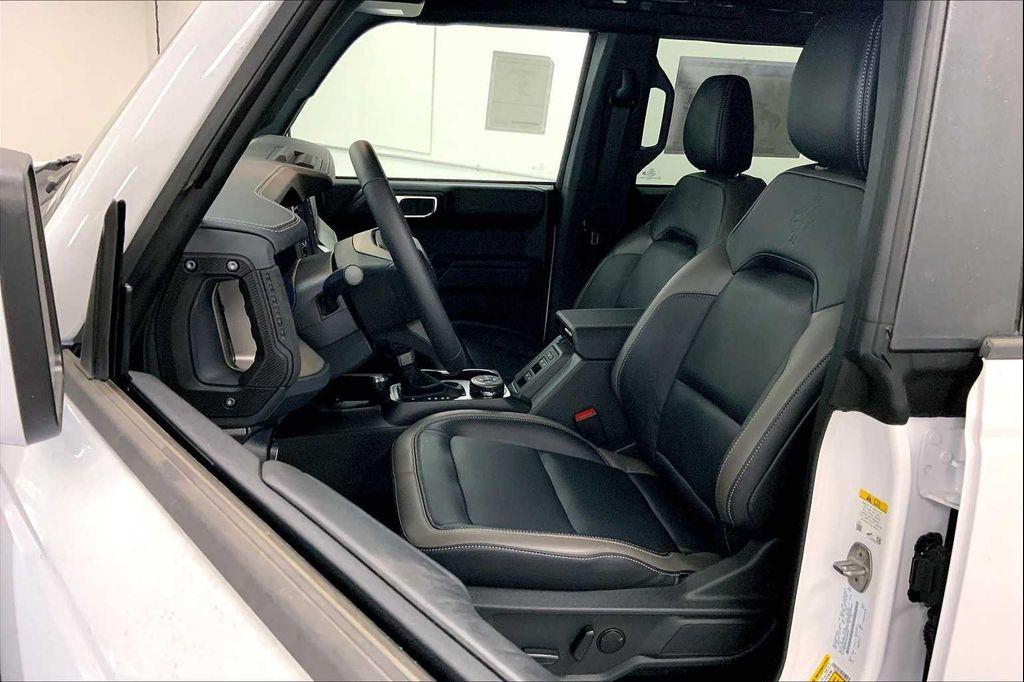 new 2025 Ford Bronco car, priced at $51,258