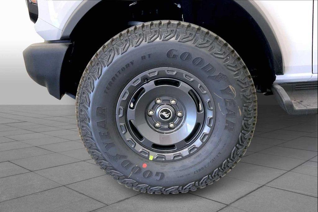 new 2025 Ford Bronco car, priced at $51,258