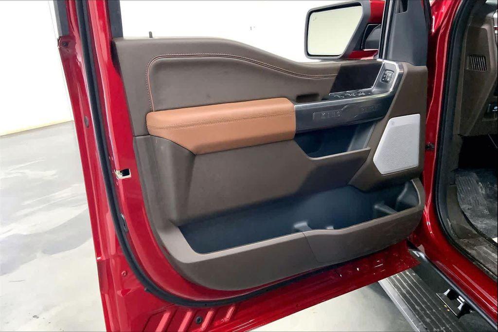 new 2025 Ford F-150 car, priced at $71,784