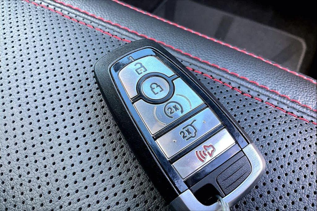 used 2022 Ford Expedition car, priced at $49,971