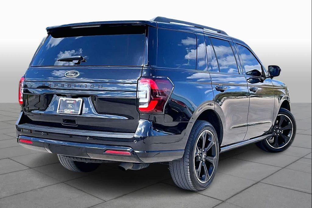 used 2022 Ford Expedition car, priced at $49,971