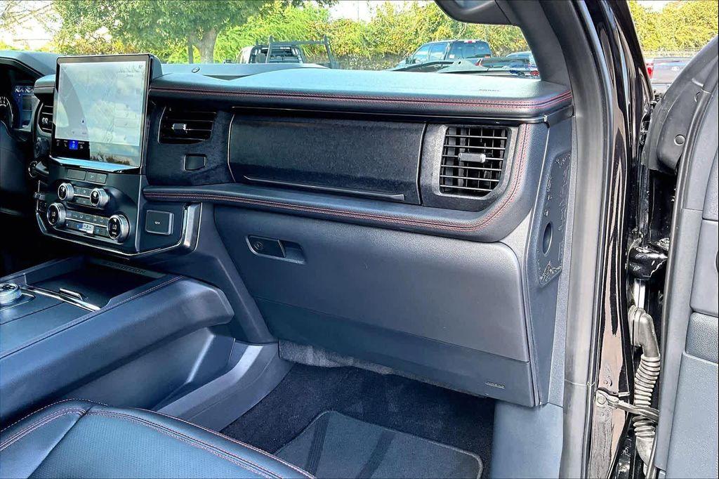 used 2022 Ford Expedition car, priced at $49,971