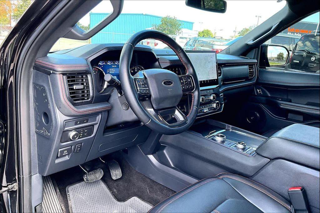 used 2022 Ford Expedition car, priced at $49,971