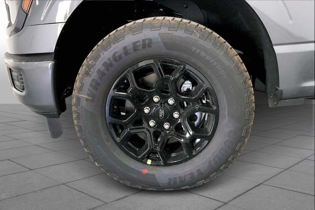 new 2025 Ford F-150 car, priced at $44,068