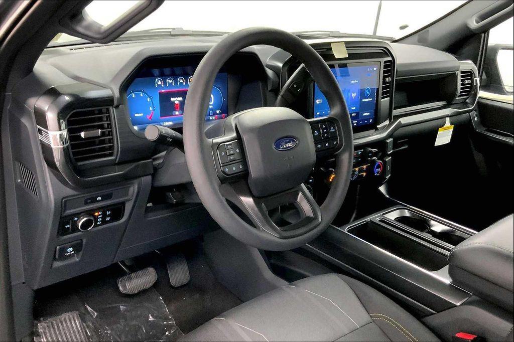 new 2025 Ford F-150 car, priced at $44,068