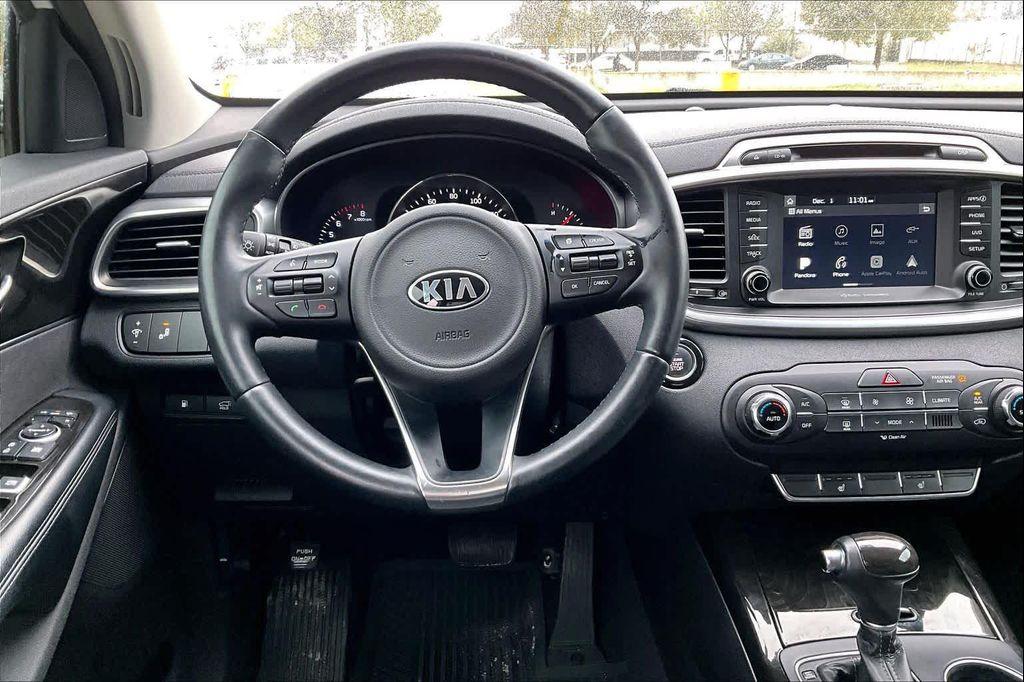 used 2018 Kia Sorento car, priced at $12,971