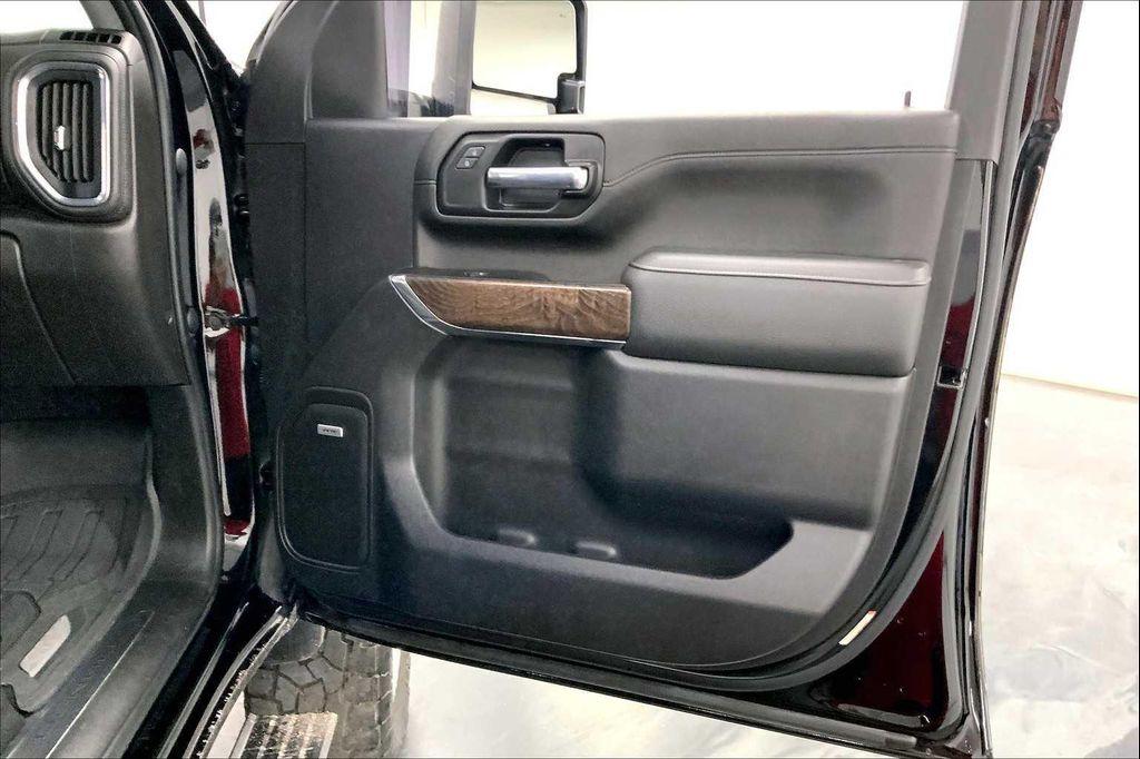 used 2023 GMC Sierra 2500 car, priced at $62,984