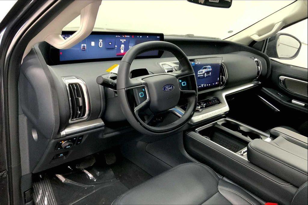 new 2025 Ford Expedition car, priced at $80,750